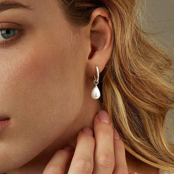 The Isla Pearl Hoops