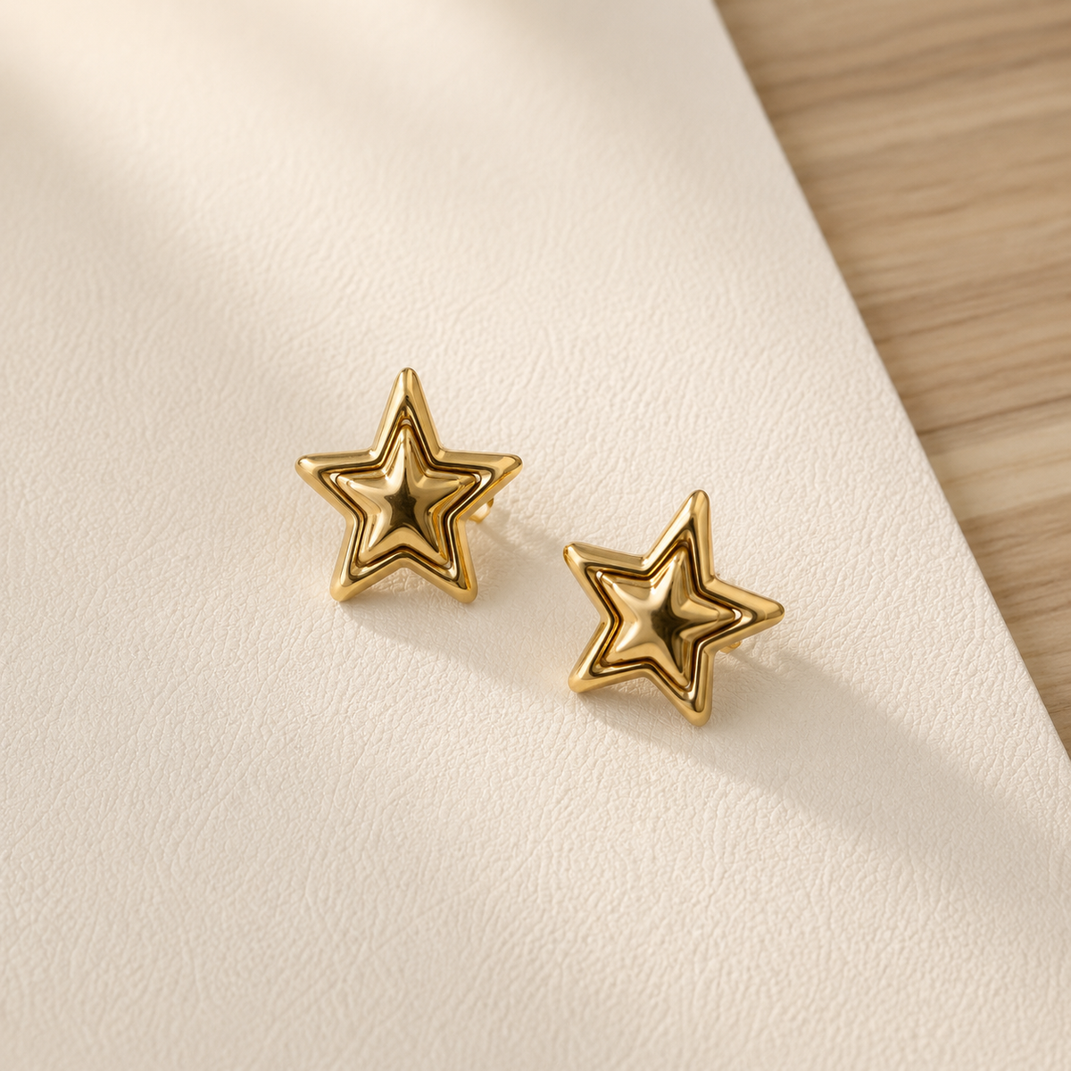The Stella Studs