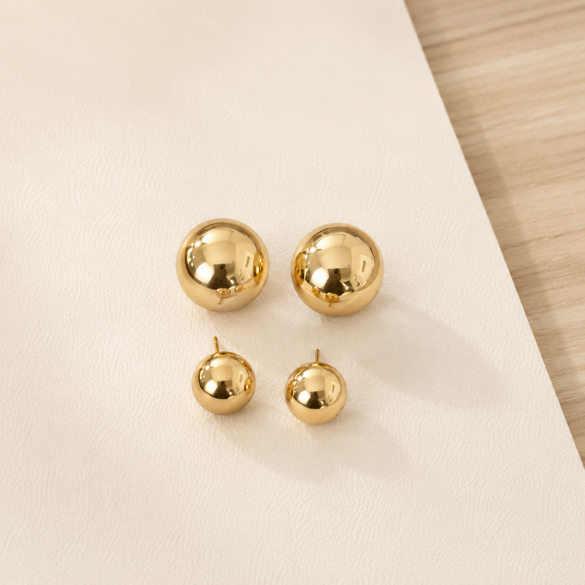 The Bella Stud Set